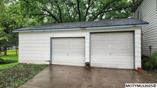 2000 2nd Ave S, Clear Lake, Iowa 50428, USA