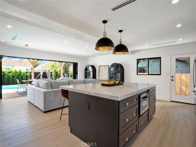 6667 Royer Avenue, West Hills, Califórnia 91307, Estados Unidos