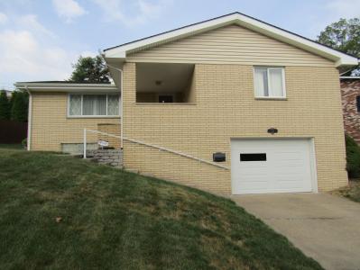 131 Forest Rd, Weirton, 西維吉尼亞州 26062, 美國