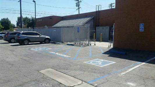 6020 Florence Avenue, Bell Gardens, Californie 90201, États-Unis