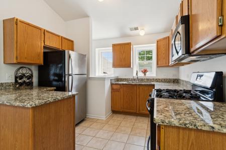 2611 Cedar Glade Drive , 204, Naperville, Illinois 60564, USA