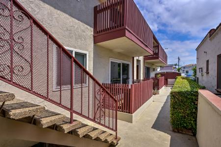 3813 Huron #4, Culver City, California 90232