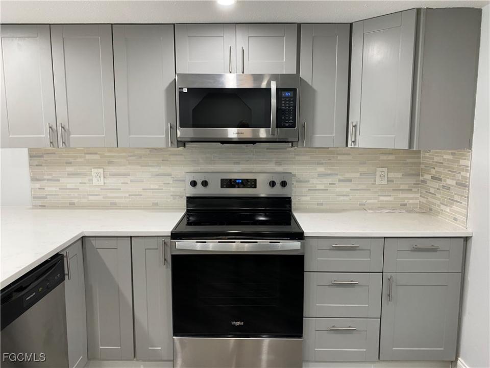 Cape Coral, Florida 33914