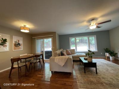 3946 Sherwood Forest, Traverse City, Michigan 49686