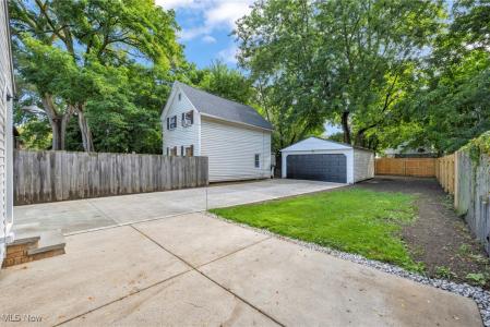 1951 W 58th Street, Cleveland, 오하이오 44102, 미국