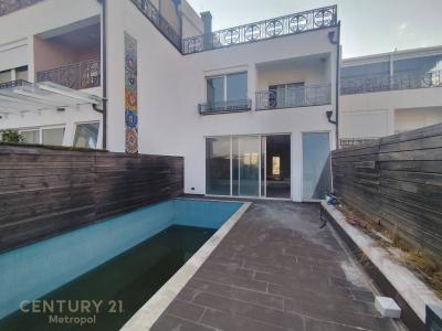 Kodra e Diellit, Tirana, Albania