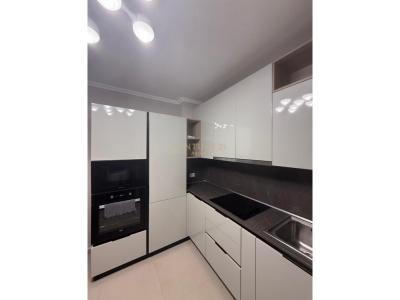 Gjiri I Lalzit, Durrës, Albania