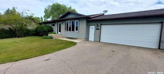 918 ANTON PLACE, Wadena, Saskatchewan S0A 4J0, Canada