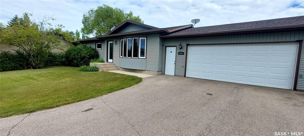 918 ANTON PLACE, Wadena, Saskatchewan S0A 4J0, Canada