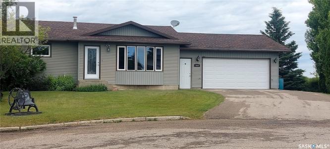 918 ANTON PLACE, Wadena, Saskatchewan S0A 4J0, Canada