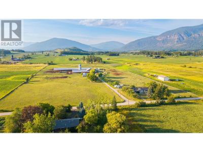 2516 20TH STREET, Lister, British Columbia V0B 1G2, Canada