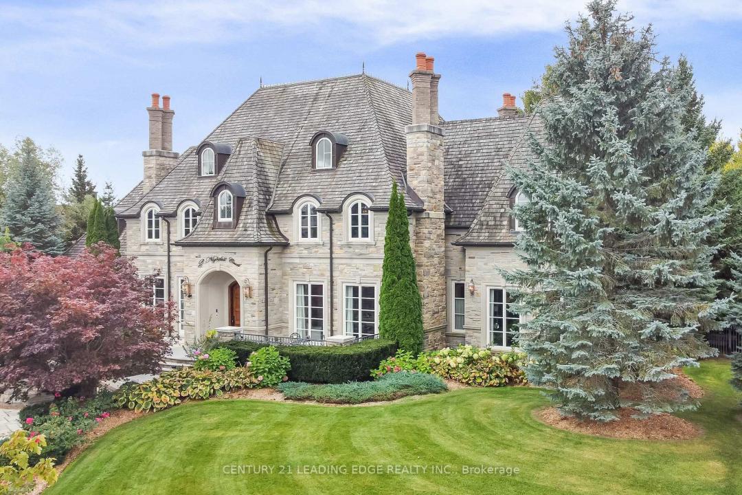 2 NIGHTFALL COURT, Vaughan, Ontario L4N 3N5, Canadá