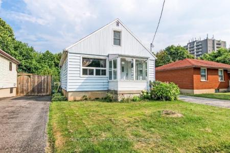 490 SALISBURY STREET, London East, Ontario N5Y 3B5, Kanada