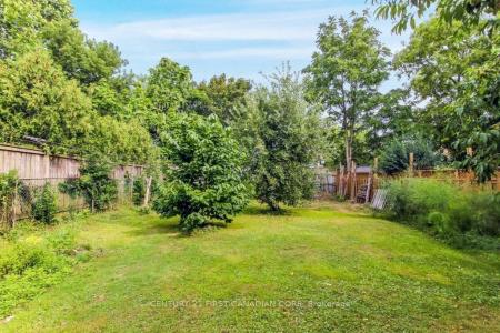 490 SALISBURY STREET, London East, Ontario N5Y 3B5, Kanada