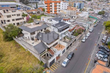 José Felix Barreiro y de Los Alamos N50-84, Quito, Pichincha 00001, Equador