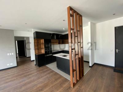 Calle los Robles , Lima, Lima 00001, Peru