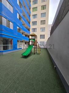 Av. COLOMBIA , Lima, Lima 00001, Peru