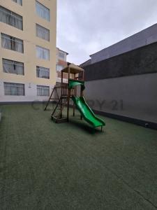 Av. COLOMBIA , Lima, Lima 00001, Peru