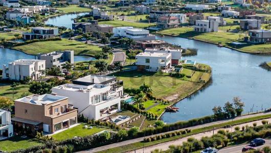 AVENIDA DE LOS LAGOS BARRIO ORILLAS, Escobar, GBA Norte 00001, アルゼンチン