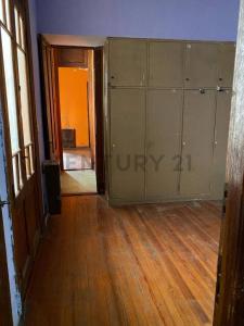 thompson 488, Caballito, Capital Federal 00001, Argentine