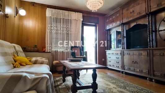 TUDORSKI PUT, Okrug, Splitsko-dalmatinska Županija 21223, Croacia