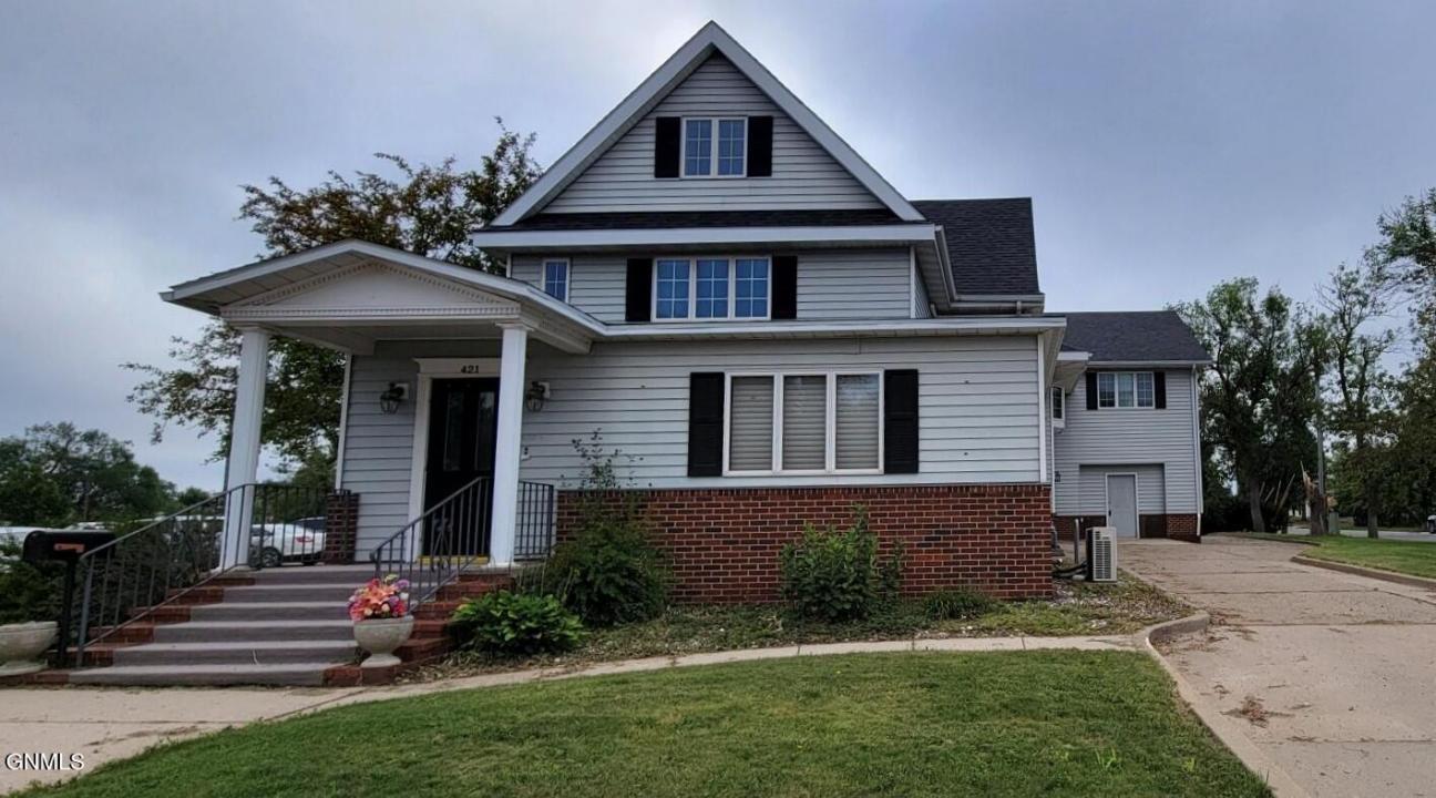 421 1st Avenue S, Jamestown, شمال داكوتا 58401, الولايات المتحدة