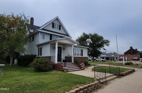 421 1st Avenue S, Jamestown, شمال داكوتا 58401, الولايات المتحدة