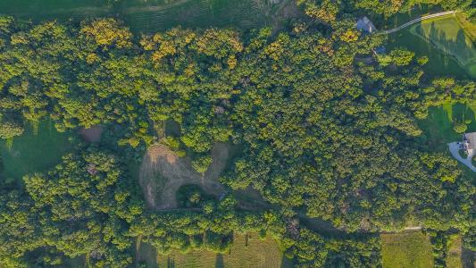 E LAKE SAN LYNN RD, CENTRALIA, Missouri 65240