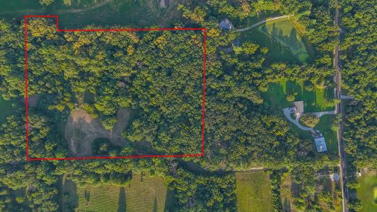 E LAKE SAN LYNN RD, CENTRALIA, Missouri 65240