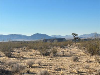 9 Midway Ave, Lucerne Valley, Калифорния 92356, Соединенные Штаты