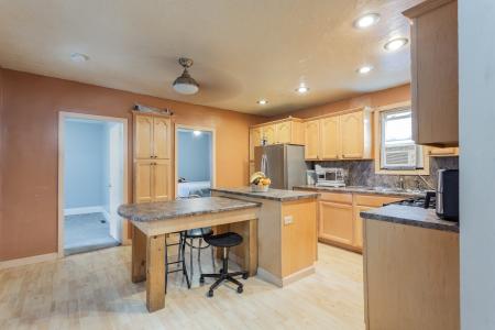 329 Cottage Street, New Bedford, 马萨诸塞州 02740, 美国