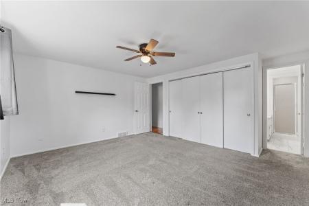 1062 Belwood Drive, Highland Heights, אוהיו 44143, ארצות הברית של אמריקה