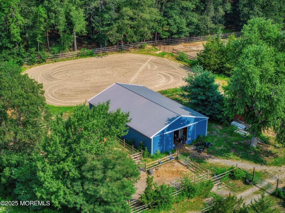 605 Toms River Road, Jackson, New Jersey 08527, Amerika Birleşik Devletleri