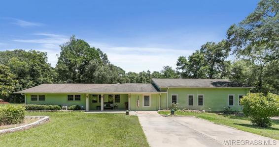 1425 Lakeview Road, Ozark, Alabama 36360, USA