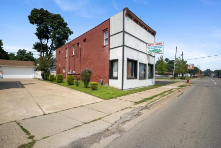 2016 E Michigan Avenue, Jackson, Michigan 49202, États-Unis