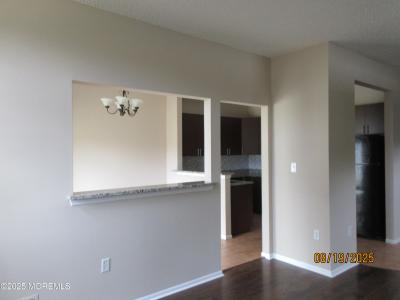 29 Longbrook Lane, Freehold, نيو جيرسي 07728, الولايات المتحدة