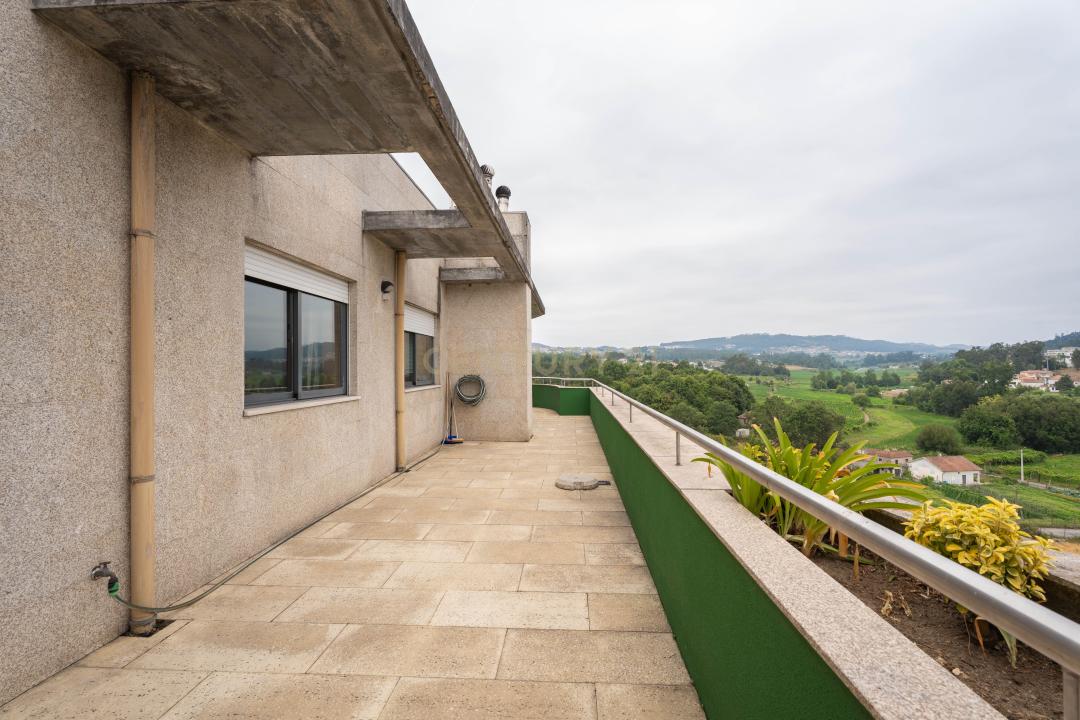 Paredes, Porto 4580-066, Portugal