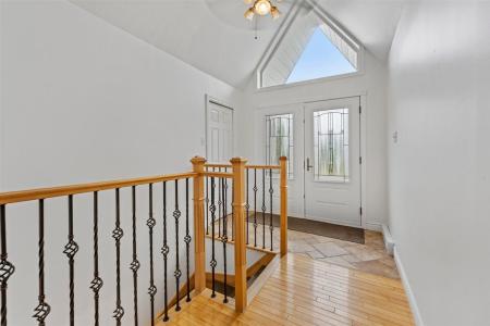 1270  Rue Cayouette, Saint-Hyacinthe, 魁北克省 J2T 4T7, 加拿大