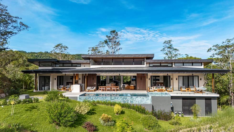 Playa Dominical , Dominical Bahía Ballena Osa, Puntarenas 00001, Costa Rica