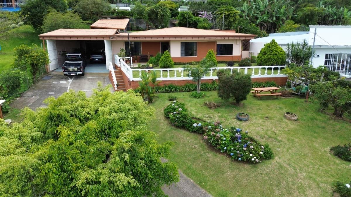 El Recreo , Turrialba Turrialba, Cartago 30501, Costa Rica