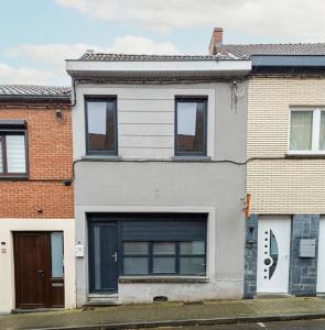 *JV Rue Sablonniere 40, Jemappes, ベルギー