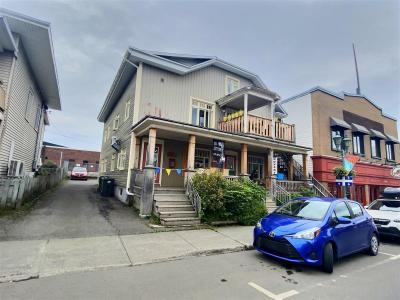 418-420 Rue LaFontaine, Rivière-du-Loup, Quebec G5R 3B7, Canada