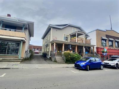 418-420 Rue LaFontaine, Rivière-du-Loup, 퀘벡주 G5R 3B7, 캐나다