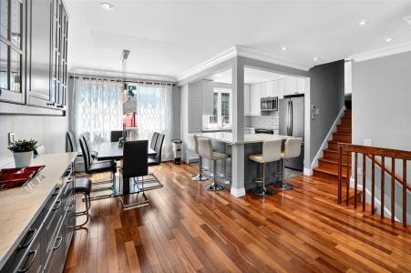 129  Av. de Yonge Crescent, Pointe-Claire, Quebec H9R 2M1, Kanada