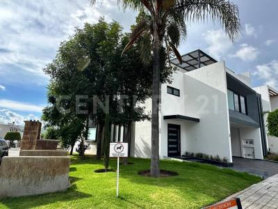 PARQUE MICHOACÁN, LOMAS DE ANGELÓPOLIS III ,, Ocoyucan, Puebla 72850, Meksyk