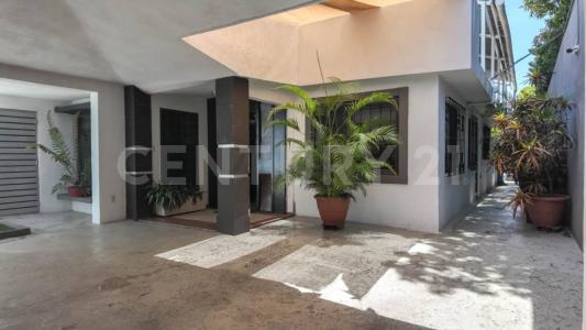 San Luis Potosi 210 B,, Ciudad Madero, Tamaulipas 89410, Messico