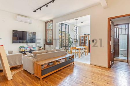 Concepción Arenal 4244, Chacarita, Capital Federal 00001, Argentina