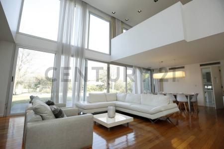 467 , La Plata, GBA Sur 00001, Argentina