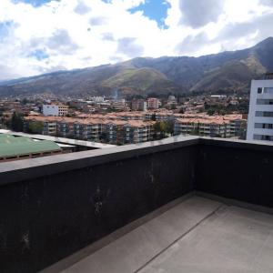 Z/ QUITANILLA CONDOMINIO DINASTIA DPTO 3A PISO 3RO SN, Este, Cochabamba 00000, Bolivia