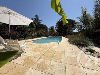 Gourdon, ミディピレネー 46300, アキタン